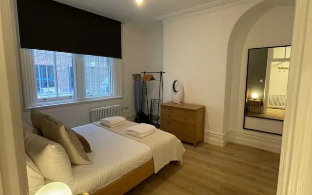 Central 1 Bedroom Apartment in Farringdon