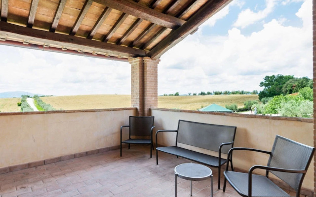 Elegant Apartment Only 1 Hour From Rome