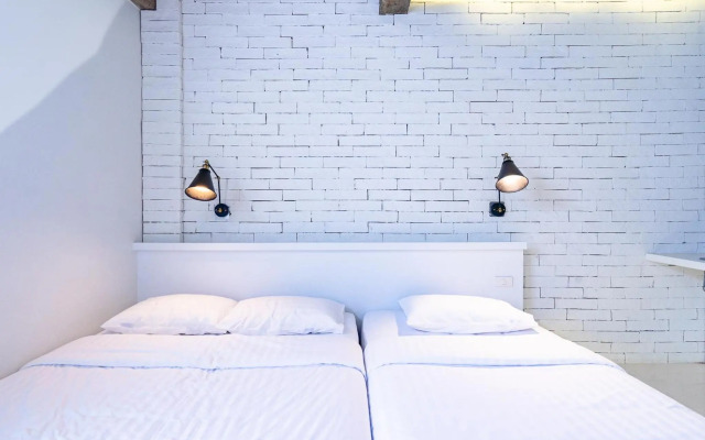 Siam Plug In Hostel