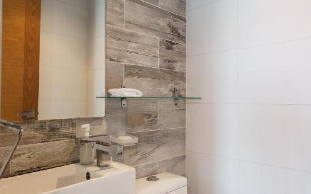 KingBed-BestLocation-WiFi-A/C-Piantini-YellowKey*