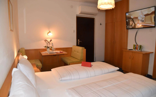 Angerburg Blumenhotel