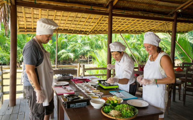 Hoi An Coco River Resort & Spa