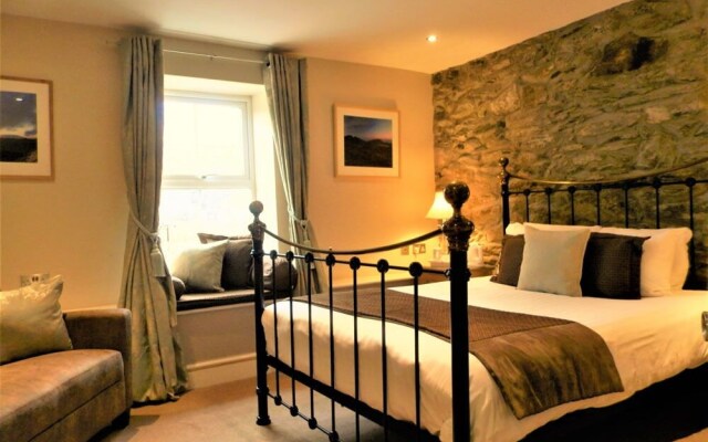 Bryn Tyrch Inn
