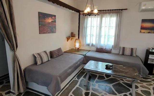 Sylvia s House at Vagia