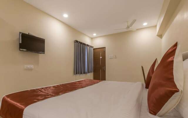 OYO 11676 Nakshatra Grand