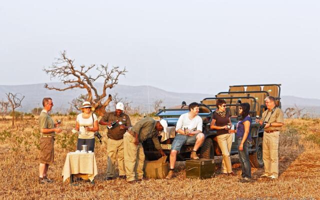 Thanda Safari