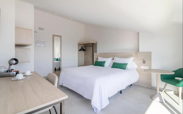 Apartamentos Marina Dor 2 Linea