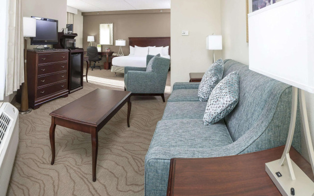 enVision Hotel & Conference Center Mansfield-Foxboro