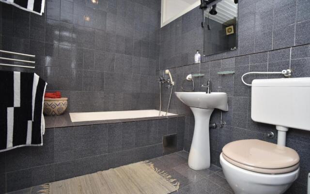 Apartment Petrovica