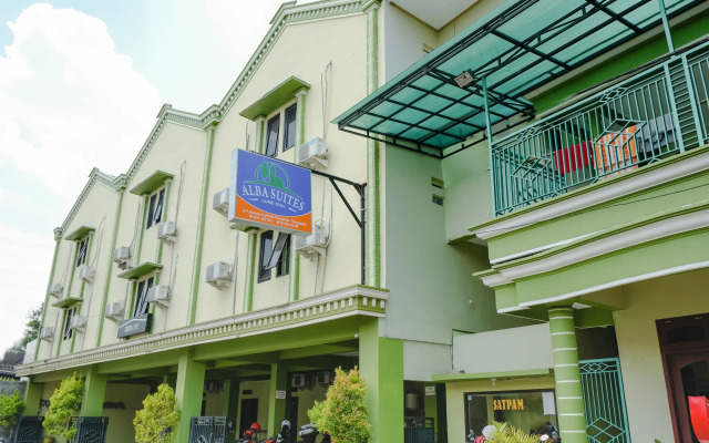 OYO Life 2508 Alba Suites Homestay Syariah