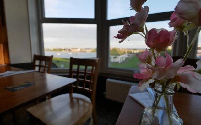 The Gather Inn