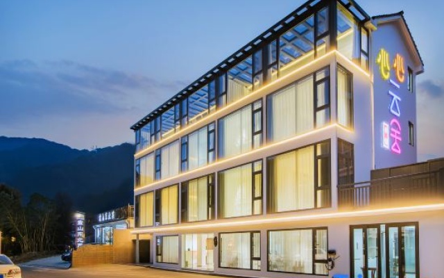 180° Lakeview Mountain Luxury Resort VILLA (Cloud Grassland Panda Adventure Park Store) – Exterior – Huzhou