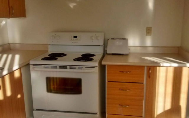 Toronto Furnished Living - Gerard St. E