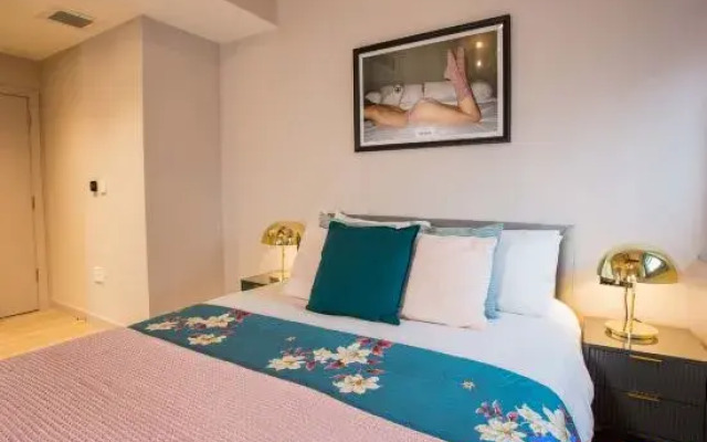 Spacious 3-Bed Retreat | Modern & Super Central