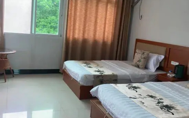 Longhushan Yutang Farmhouse