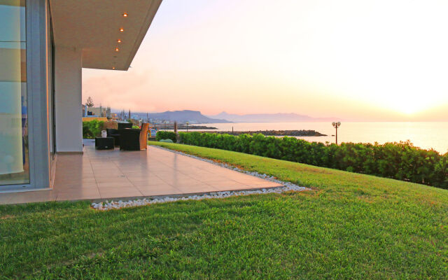 Villa Almyra