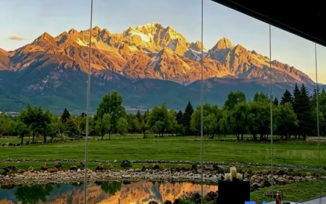 Spend the rest of your life ·Holiday  Snow Mountain Farm Wild Luxury Designer Holiday Homestay – Outside – Lijiang