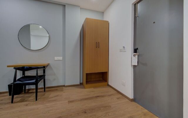 OYO Townhouse 046 Khar West Station