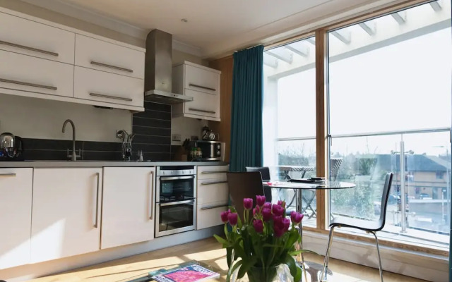Your Space Apartments - Byron House