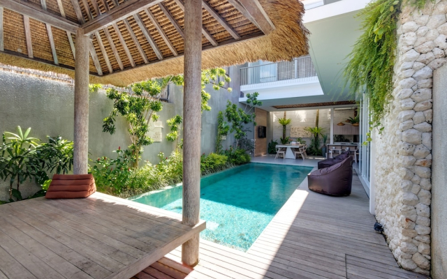 Swan Villa 3