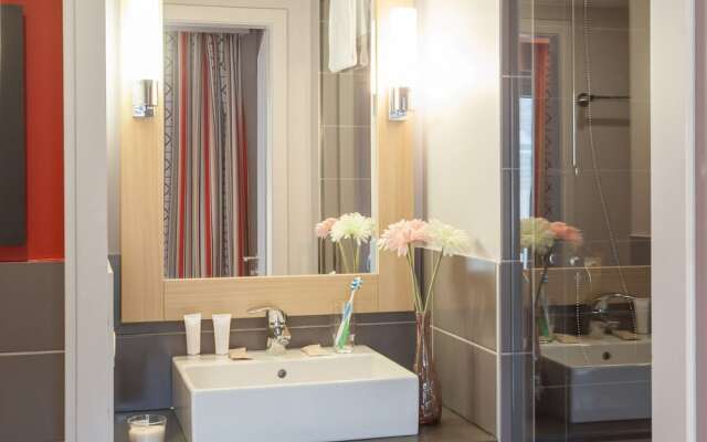 Colmar: Contemporary Apartment, 800 m From the Centre