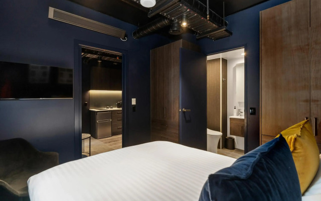 Abstract Hotel