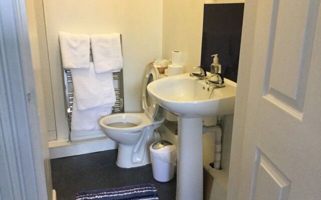Dunclutha Guest House