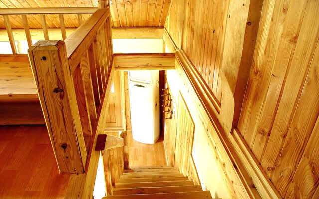 Seogwipo Log House Pension