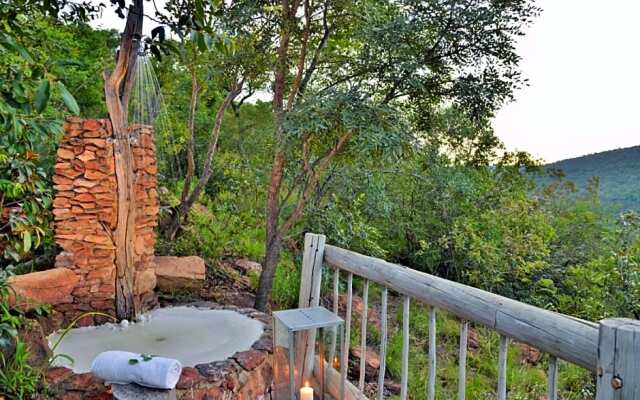 Clifftop Exclusive Safari Hideaway Lodge - All Inclusive