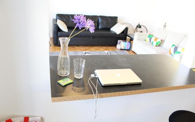 GuestReady - Over the rooftop