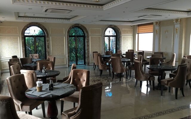 Phuc Anh Hotel