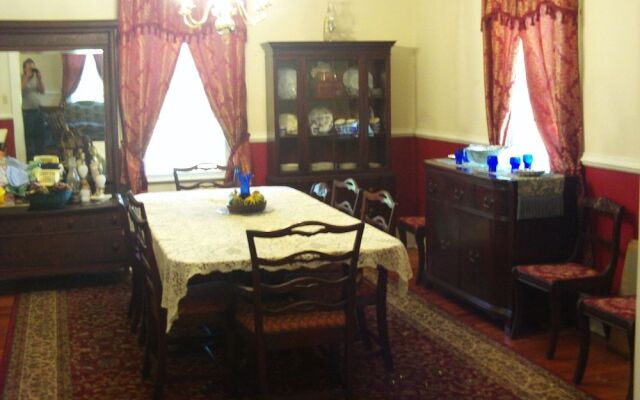 The Chandler House Bed and Breakfast