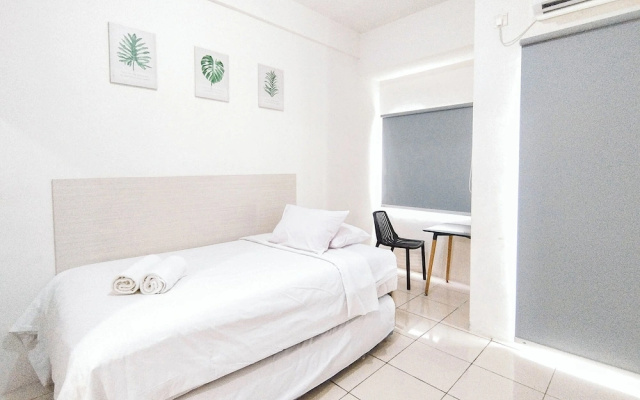 Minimalist 1Br Without Living Room At Pavilion Permata Apartment – Guest Rooms – Surabaya
