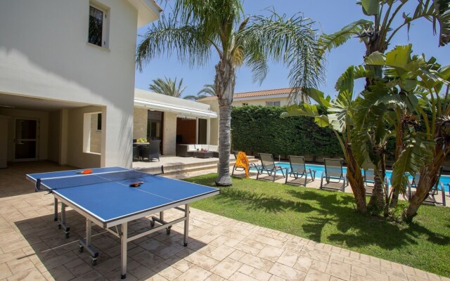 Pervolia Beach Villa Anthea Pervolia 1