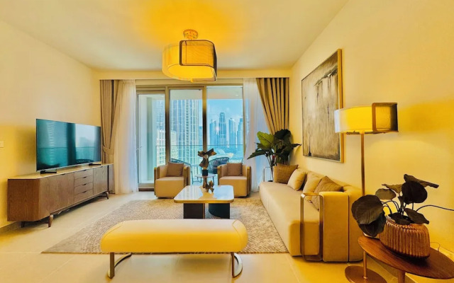 Venduras Luxe 4Br Fountain & Burj View