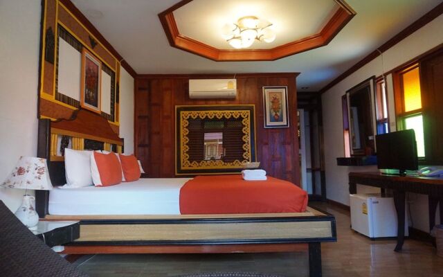 Ruean Mai Chaylay Songkhla