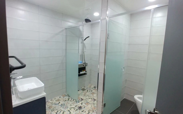 Tongyeong Grande Hostel