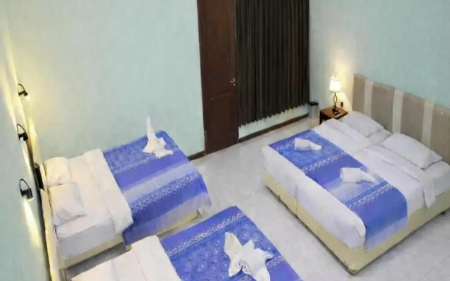 Hotel Prima Asri 153 – Guest Rooms – Batu