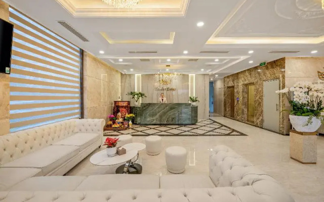 Golden Lotus Hotel Da Nang
