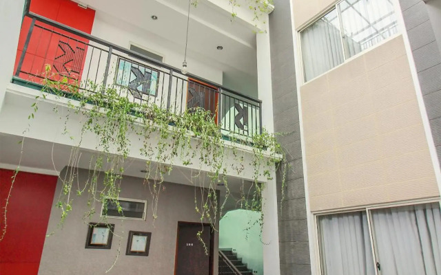Collection O Pasteur Near Paris Van Java Mall Formerly Sweet Karina