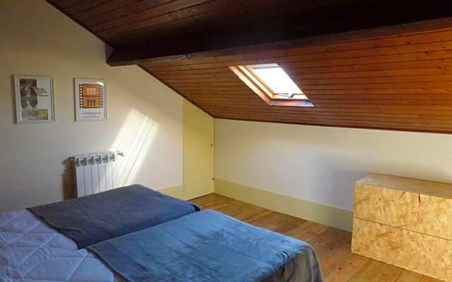 Canvas Atelier Hostel