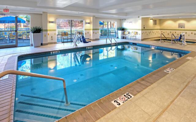 Fairfield Inn & Suites By Marriott Memphis Germantown