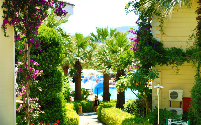 Yel Holiday Resort - All Inclusive