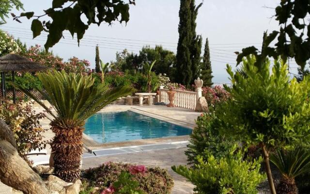Garden of Eden Villa