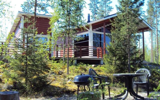 Tiiringolf Cottages