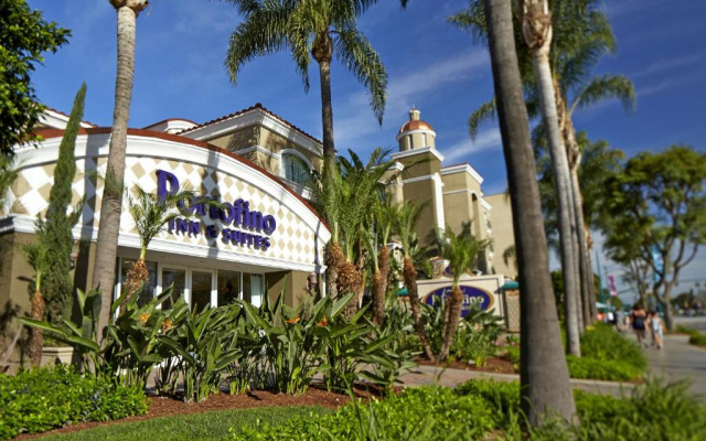 Anaheim Portofino Inn and Suites