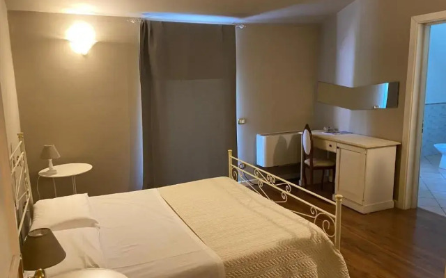 Hotel Edoné