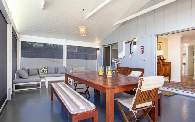 Spinnaker - Family Getaway - 2mins Walk to Beach