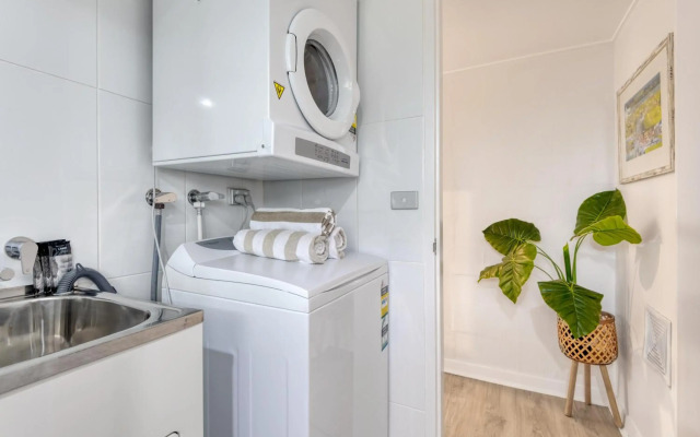 Tropical Reef Apartments