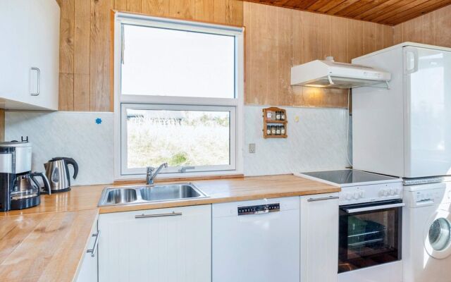 6 Person Holiday Home in Thisted-by Traum